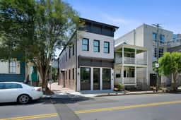 131 E Cannon
