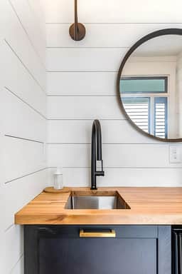 46 Sunset 1BR UP