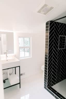 1006 B Carteret