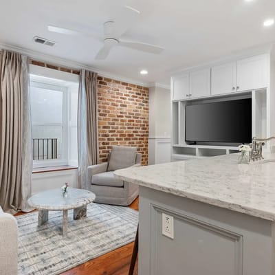 30 Vendue (2BR)
