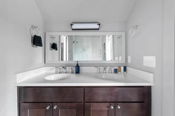 221 C St. Philip