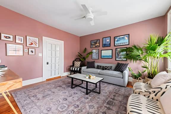 253 Saint Philip 1BR