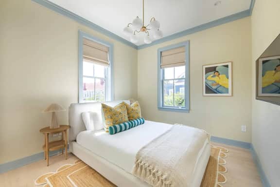 89 Cannon Suite 201